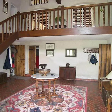 Spacious Holiday In Sauvant With Private Pool 度假居 *